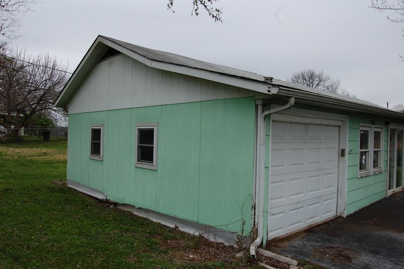 4501 Nicholas Rd, Knoxville, TN 37912