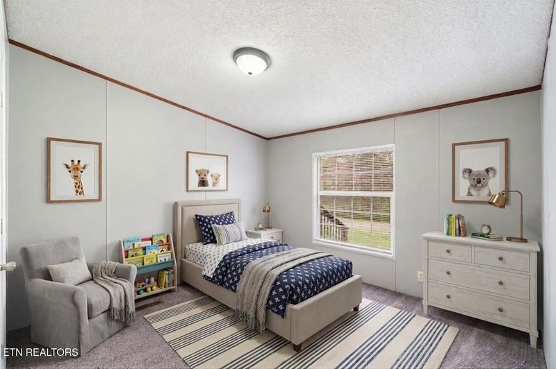 4504 Winslow Dr, Strawberry Plains, TN 37871