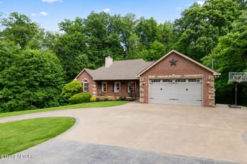 4505 Mockingbird Dr, Knoxville, TN 37918