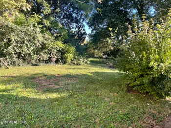 4505 Sing Ln, Louisville, TN 37777