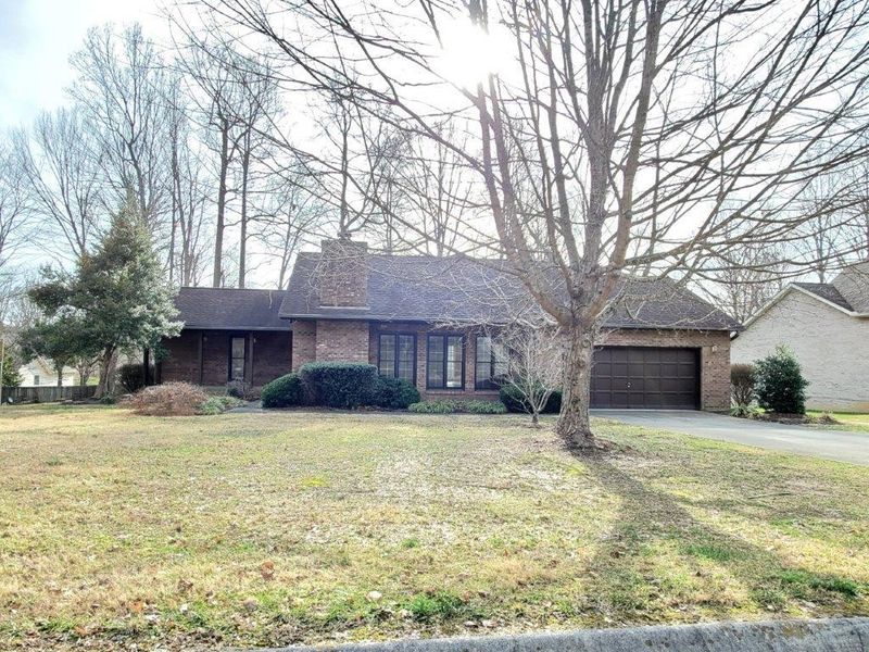 4508 Clairson Dr, Knoxville, TN 37931