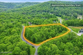 4508 Highland Woods Way, Powell, TN 37849