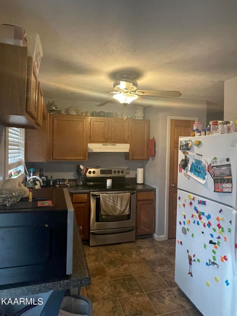 4509 Shane Ln, Knoxville, TN 37921