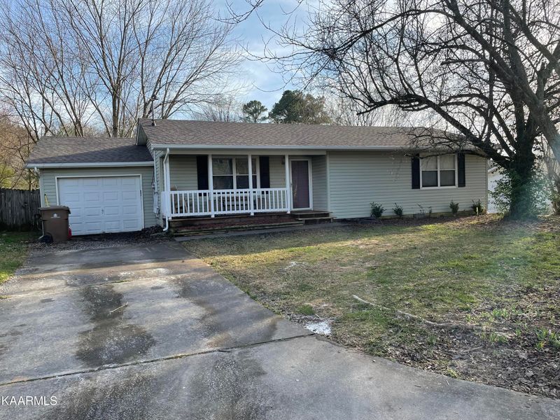 4509 Shane Ln, Knoxville, TN 37921