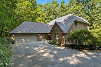 4511 Clinch View Ln, Knoxville, TN 37931