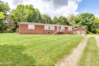 4512 Cabbage Dr, Knoxville, TN 37938
