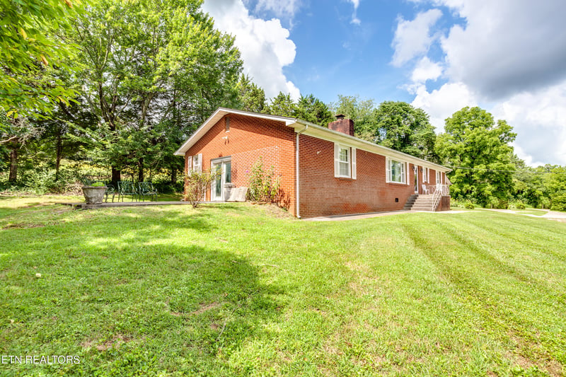 4512 Cabbage Dr, Knoxville, TN 37938
