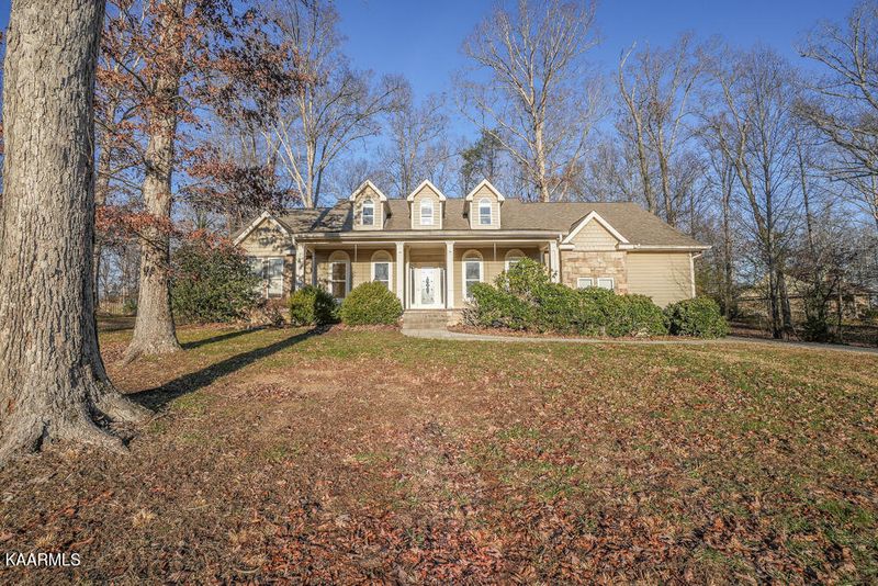 4515 Glennora Dr, Walland, TN 37886