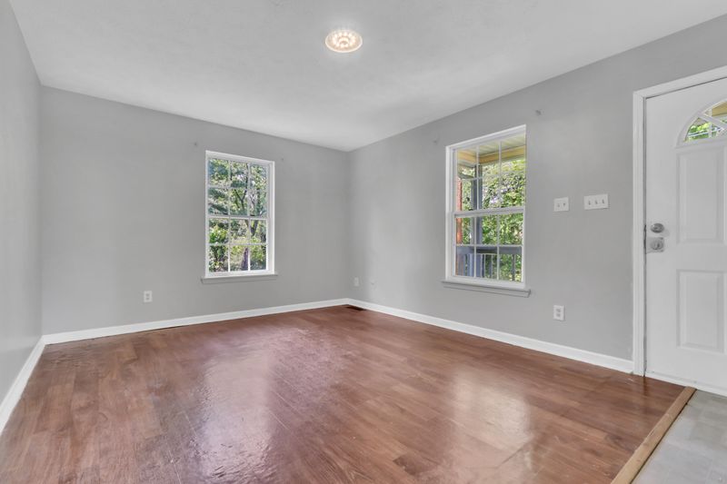 4515 Sims Rd, Knoxville, TN 37920