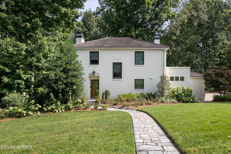 4516 Eutaw Pl, Knoxville, TN 37919