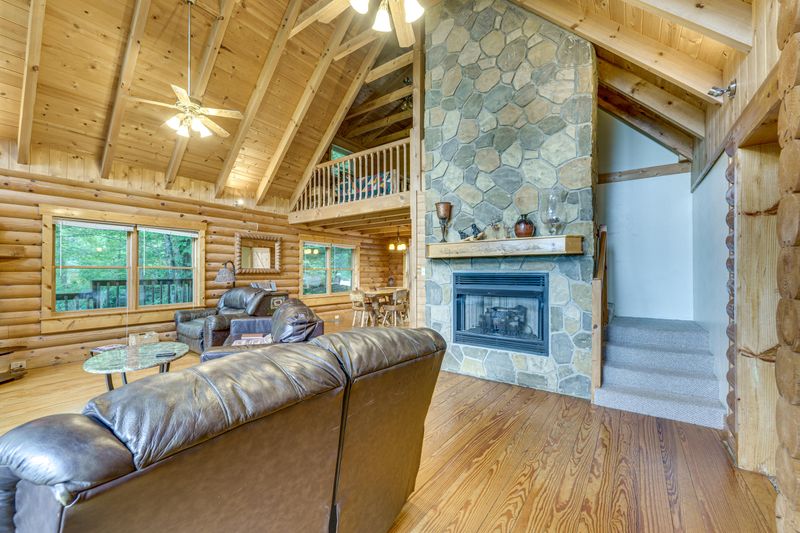 4519 Powdermill Estates Rd, Sevierville, TN 37876