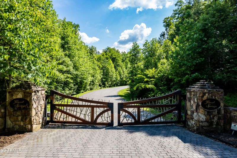 452 - 454 Mt John Loop Rd, Townsend, TN 37882