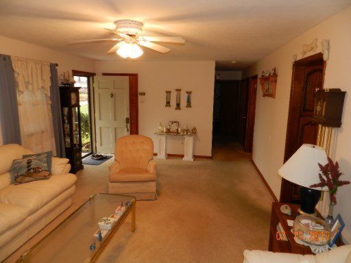 4520 Hack Rd, Powell, TN 37849