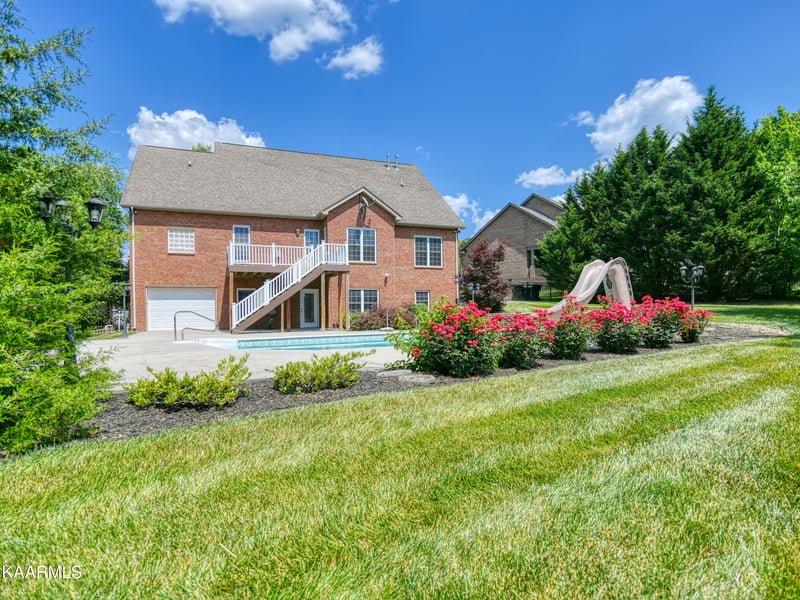 4525 Annalee Way, Knoxville, TN 37921