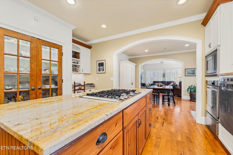 453 Mount John Loop, Townsend, TN 37882