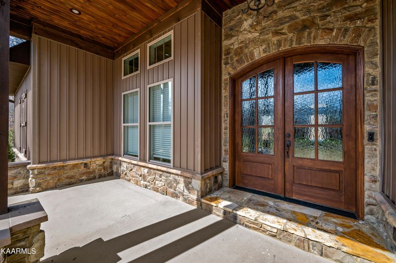 4530 Glennora Dr, Walland, TN 37886