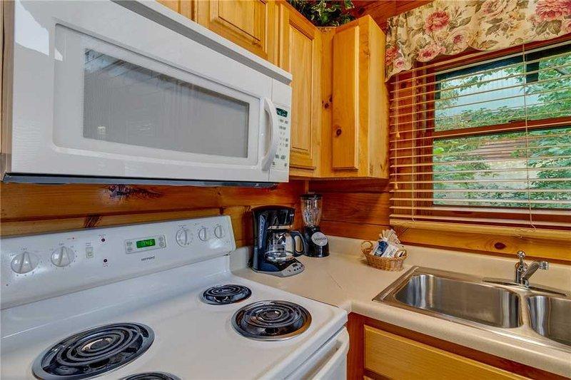 4531 Forest Vista Way, Sevierville, TN 37863