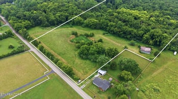 4531 Miser Station Rd, Friendsville, TN 37737