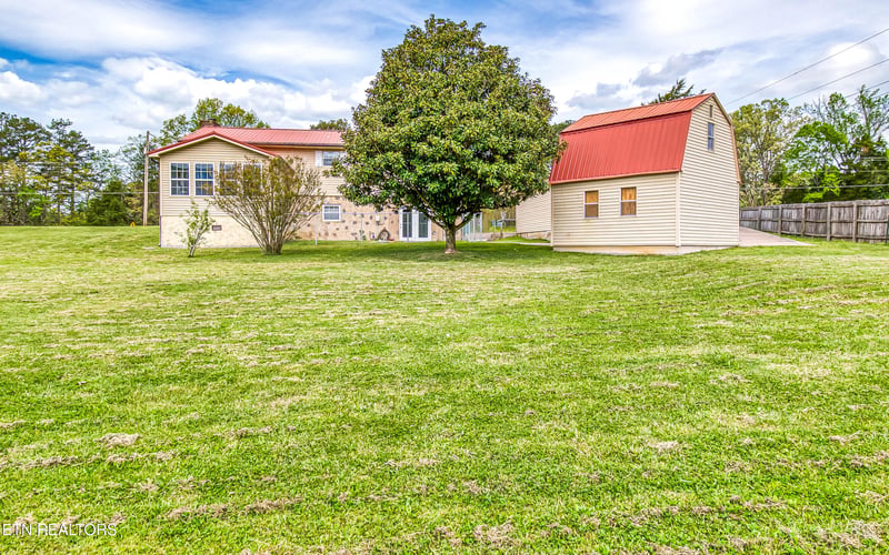 4533 Hines Valley Rd, Lenoir City, TN 37771
