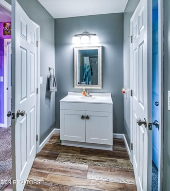 4533 Hines Valley Rd, Lenoir City, TN 37771