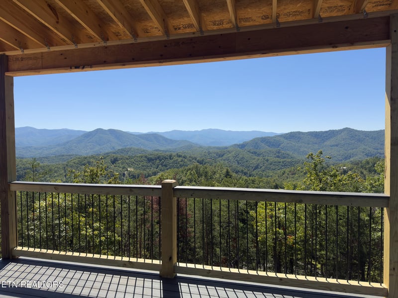 4533 Stackstone Rd, Sevierville, TN 37862