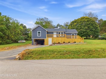 4533 Wildwood Springs Rd, Maryville, TN 37804