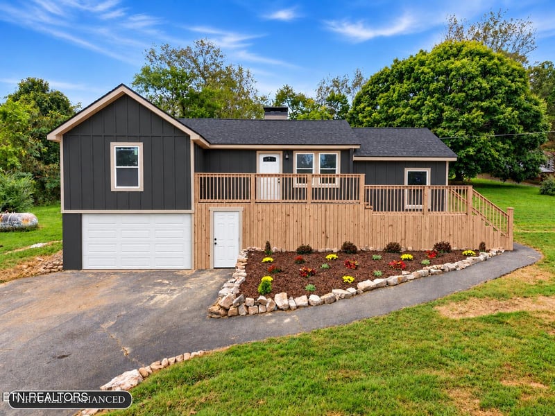 4533 Wildwood Springs Rd, Maryville, TN 37804
