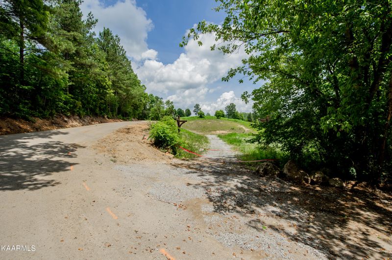 4535 Huffine Rd, Loudon, TN 37774