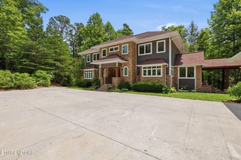 454 Pa Proffitt Rd, Gatlinburg, TN 37738