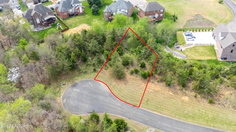 4547 Ironstone Ln, Knoxville, TN 37938