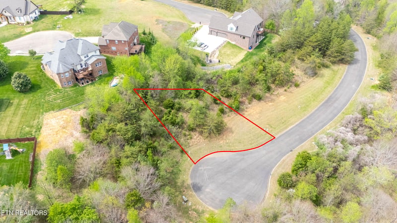 4547 Ironstone Ln, Knoxville, TN 37938