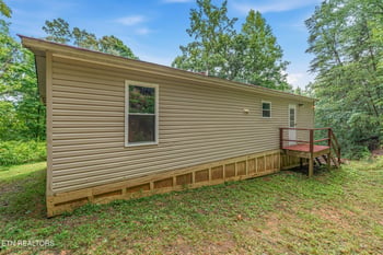 4549 Harriman Hwy, Harriman, TN 37748