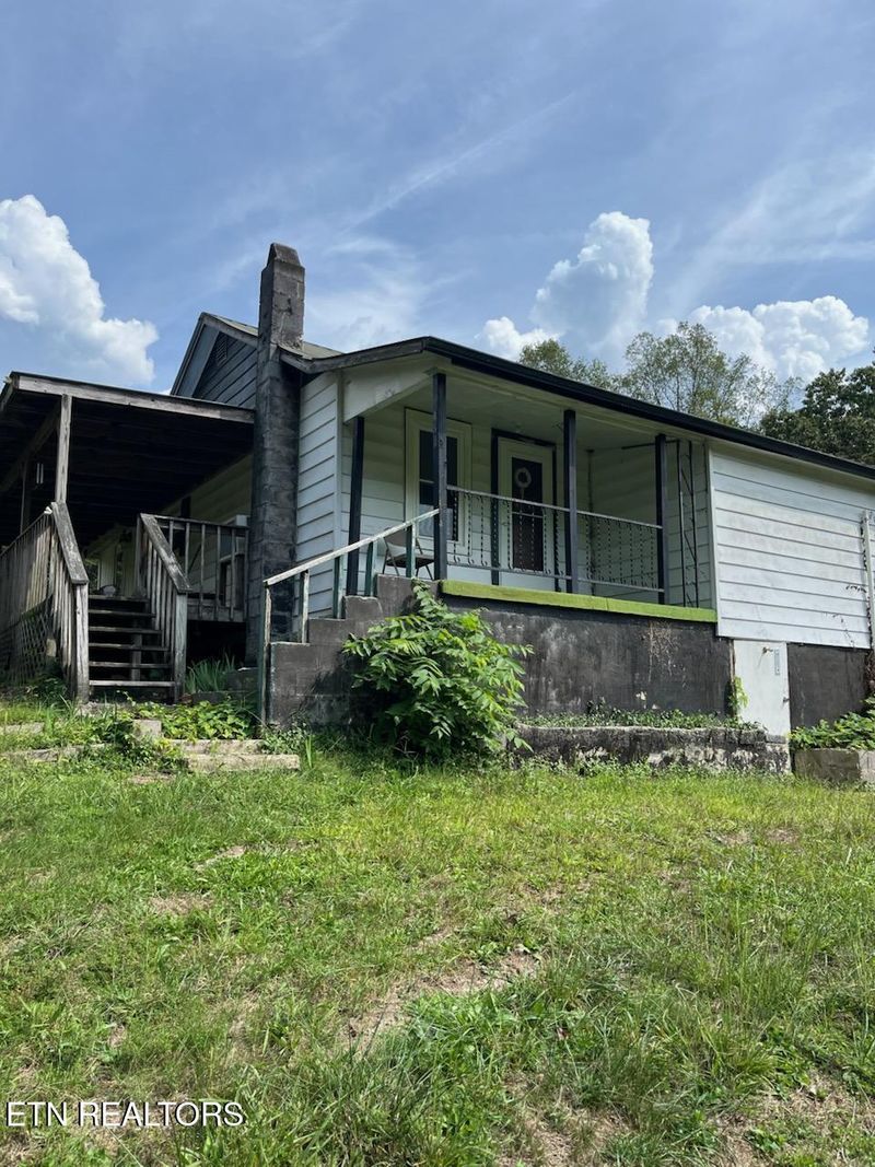 455 Alder Springs Rd, Lafollette, TN 37766