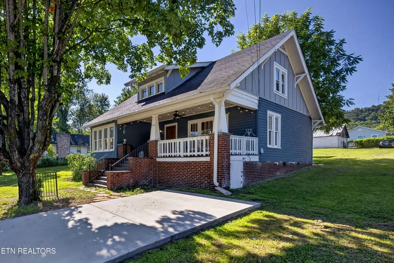 455 Atlantic Ave, Knoxville, TN 37917