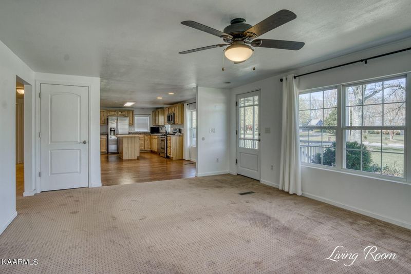 455 Earl Jones Rd, Crossville, TN 38555