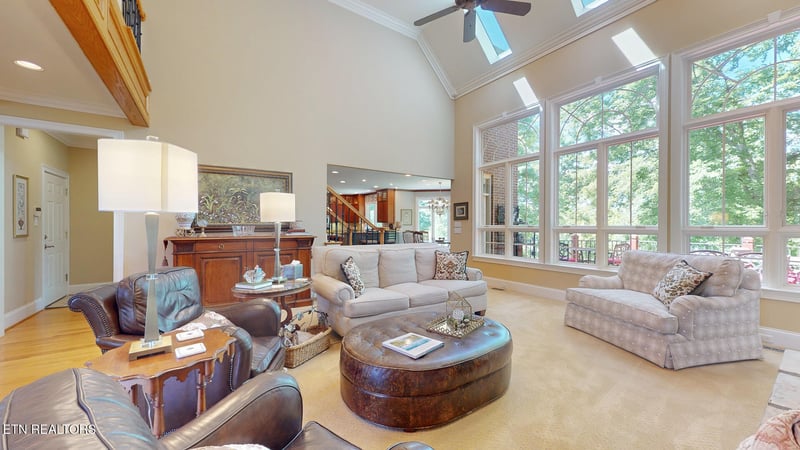 455 Gwinhurst Rd, Knoxville, TN 37934