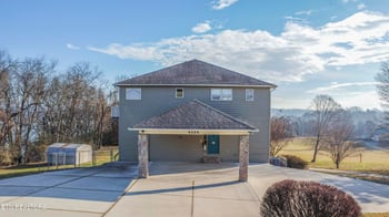 4554 Gravelly Hills Rd, Louisville, TN 37777