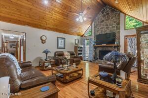 456 County Road 135, Riceville, TN 37370
