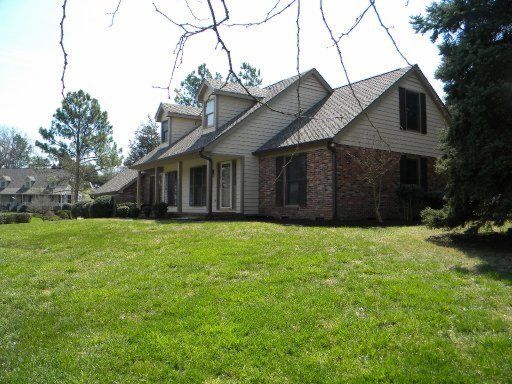 456 E Fox Den Dr, Knoxville, TN 37934