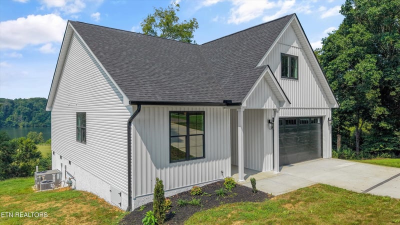 456 Fore Dr, Loudon, TN 37774
