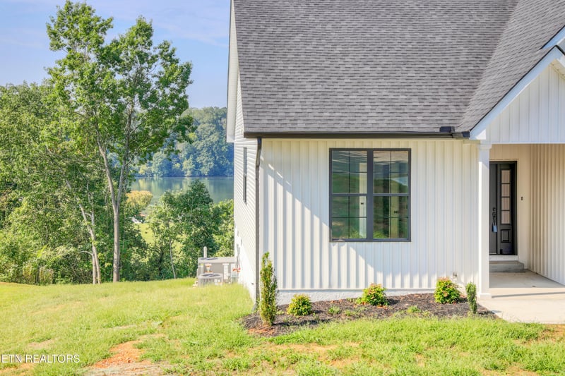 456 Fore Dr, Loudon, TN 37774