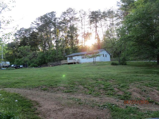 4566 Hall Rd, Loudon, TN 37774
