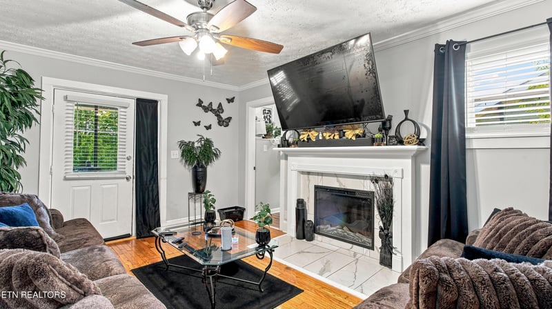 457 Cedar Ave, Knoxville, TN 37917