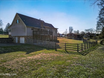 457 Terrace View Dr, Bean Station, TN 37708