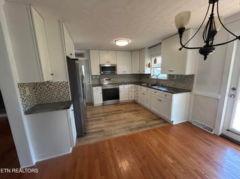 4579 Nails Creek Rd, Rockford, TN 37853