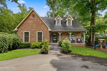 458 Oakhurst Dr, Knoxville, TN 37919