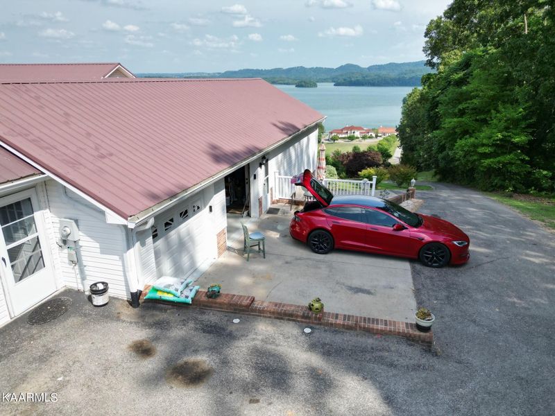 4580 Lakeshore Dr, Bean Station, TN 37708