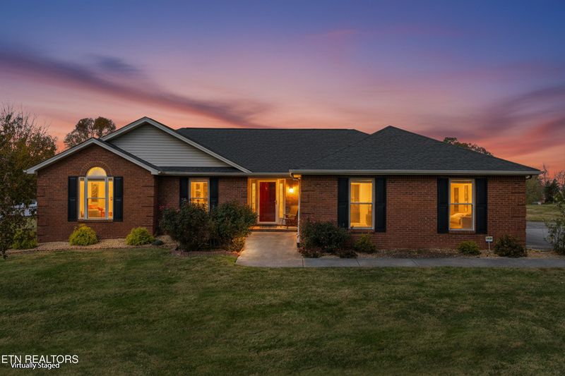 4581 Lockley Ct, Morristown, TN 37813