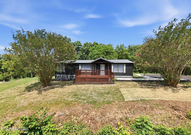 459 Happy Hollow Ln, Sevierville, TN 37876