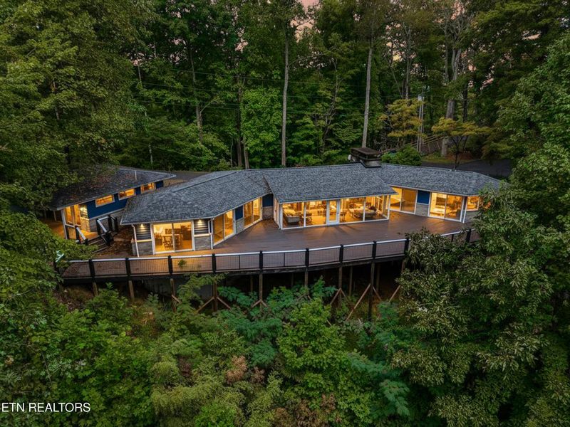 459 Judy Top Ln, Sevierville, TN 37876